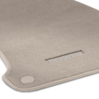 Original Mercedes-Benz Fußmattensatz 3-teilig Velours Classic macchiatobeige EQS X296 A29668098058U20