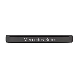 Original Mercedes-Benz Wechselcover für beleuchtete Einstiegsleiste Mercedes-Benz vorne 2er-Set A1746801202