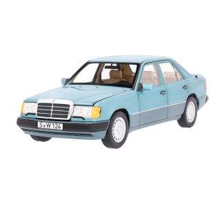 Original Mercedes-Benz Modellauto 230 E W 124 (1989-1993) Limousine B66040698