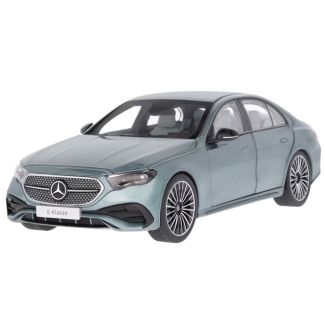 Original Mercedes-Benz Modellauto E-Klasse Limousine AMG Line W214 1:18 B66961118