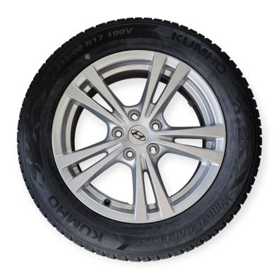 Original Hyundai Winterkomplettradsatz 215/60R17 100V Kumho WinterCraft WP52 KONA 999WR0214113106