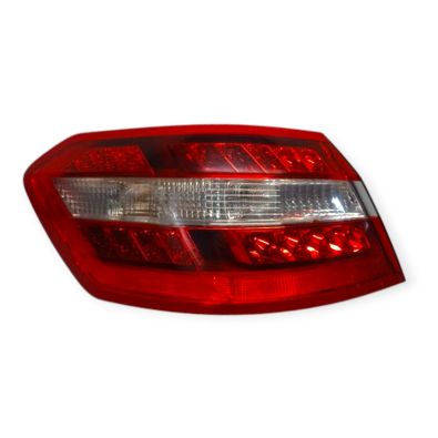 Original Mercedes-Benz Heckleuchte links außen E-Klasse W212 Limousine A2129066601