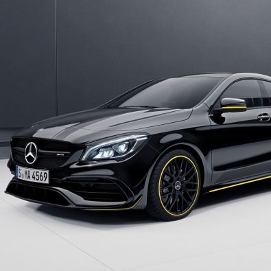 Original Mercedes-Benz Kühlergrill CLA45 AMG Design schwarz CLA 117