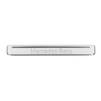 Original Mercedes-Benz Wechselcover für beleuchtete Einstiegsleiste Mercedes-Benz vorne 2er-Set CLA A1746803902